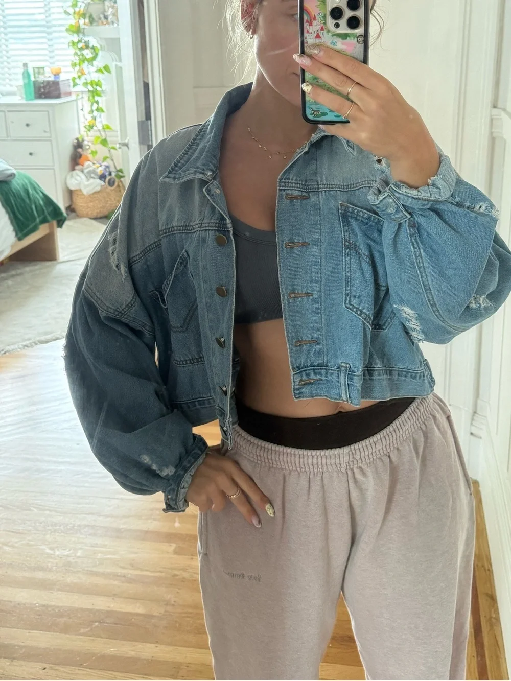 crop jean jacket - Picture 6 of 6